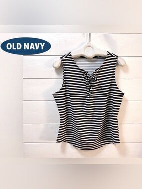 OLD NAVY – Women’s Swim Rashguard Top – Size XL